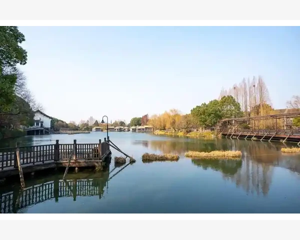 扩展槽盖板功能解析与日常维护要点_飞天茅台在B2B平台推广的内容策略